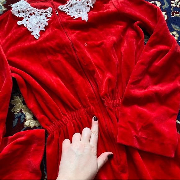Vintage Christmas One Piece PJ red Velvet and lace - Picture 3 of 5